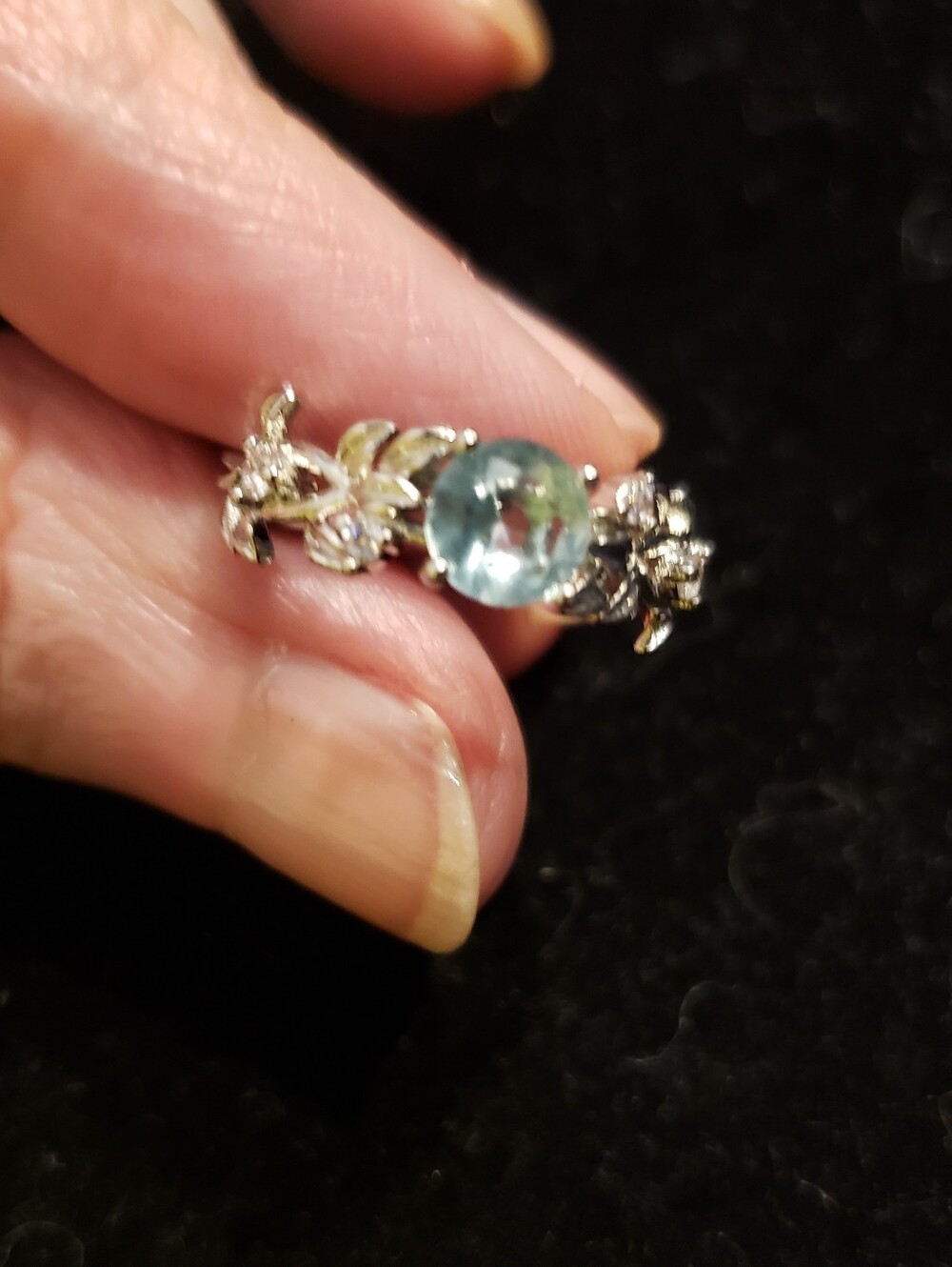 Sz 5.5 Pale Blue Aquamarine Fashion Ring In 925 Sterling Setting, Floral Band.